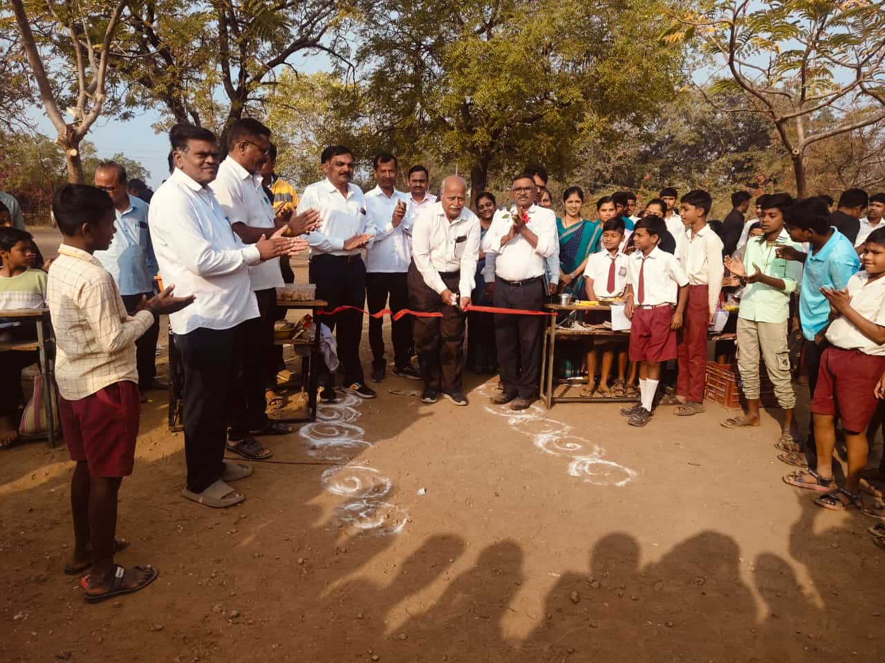 वाकोद विद्यालयात बाल आनंद मेळावा उत्साहात साजरा