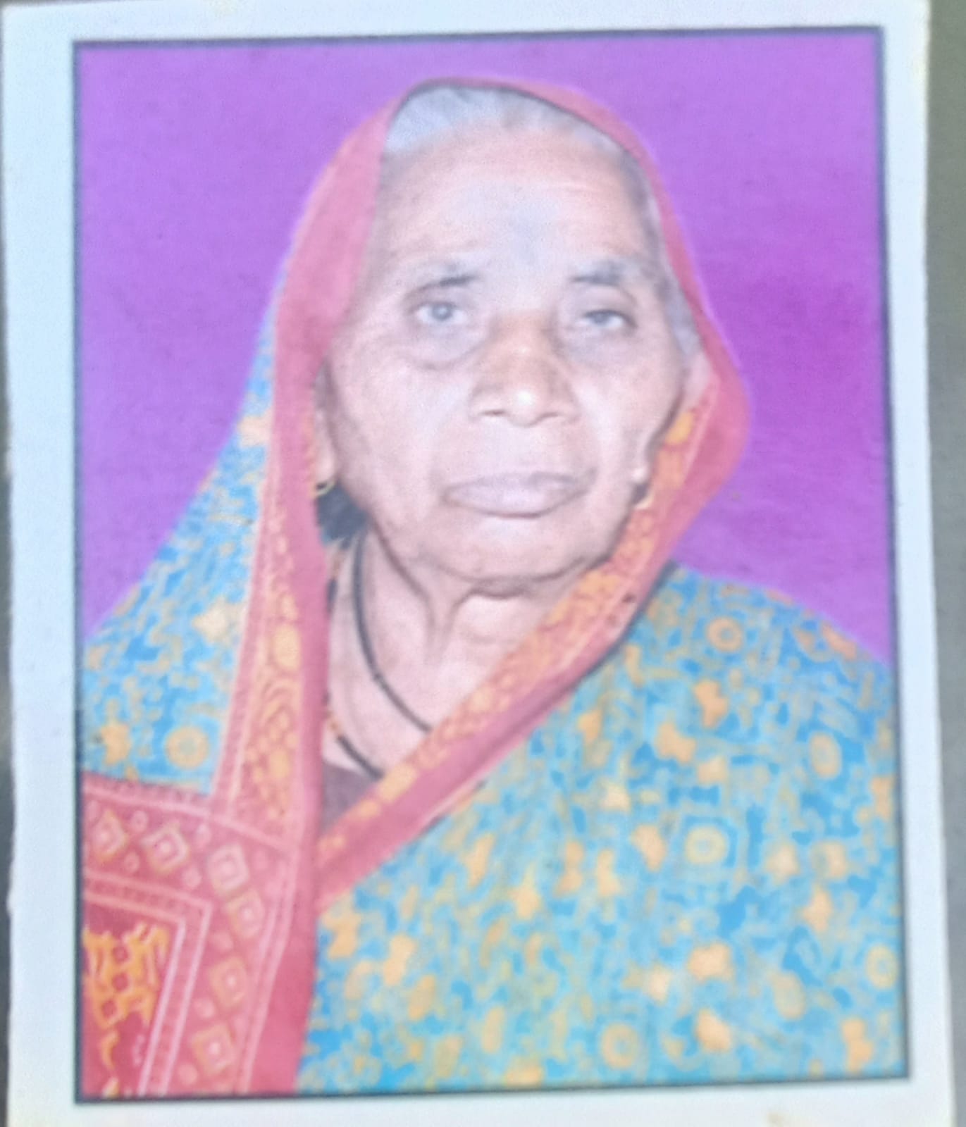 द्वारकाबाई धना सोनवणे यांचे दुःखत निधन