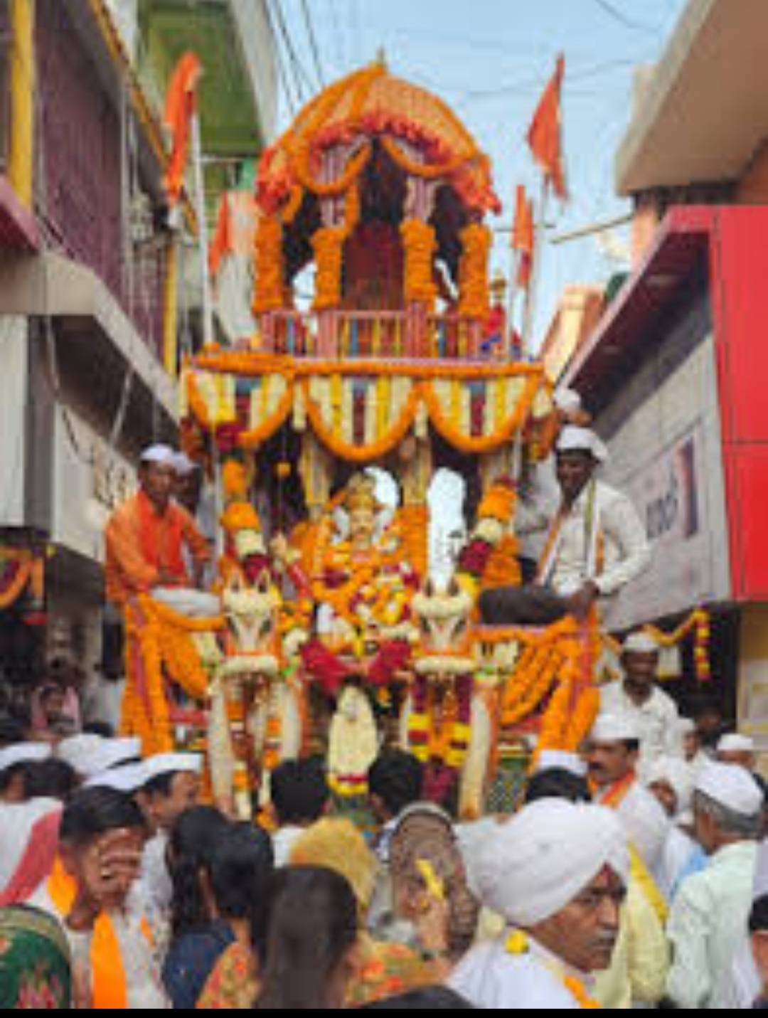 शेंदुर्णी येथे श्री संत काडोजी महाराज संस्थानतर्फे श्री विठ्ठल-रुक्मिणी रथोत्सव व पालखी सोहळ्याची उत्साहपूर्ण तयारी
